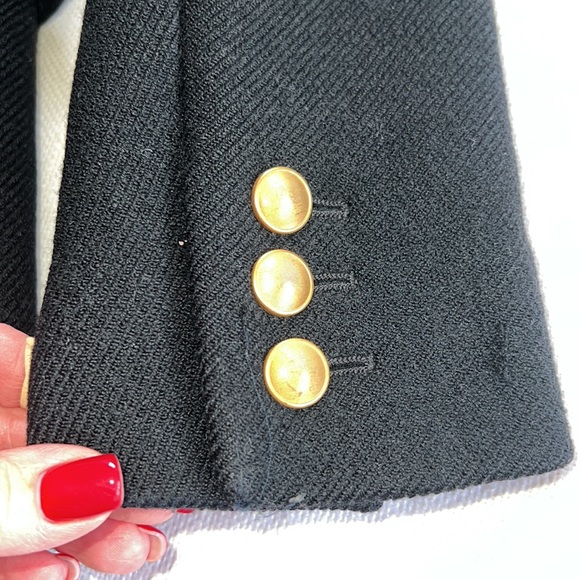 Prada women’s jacket 🎈🎉 HOST PICK!! - Picture 7 of 14